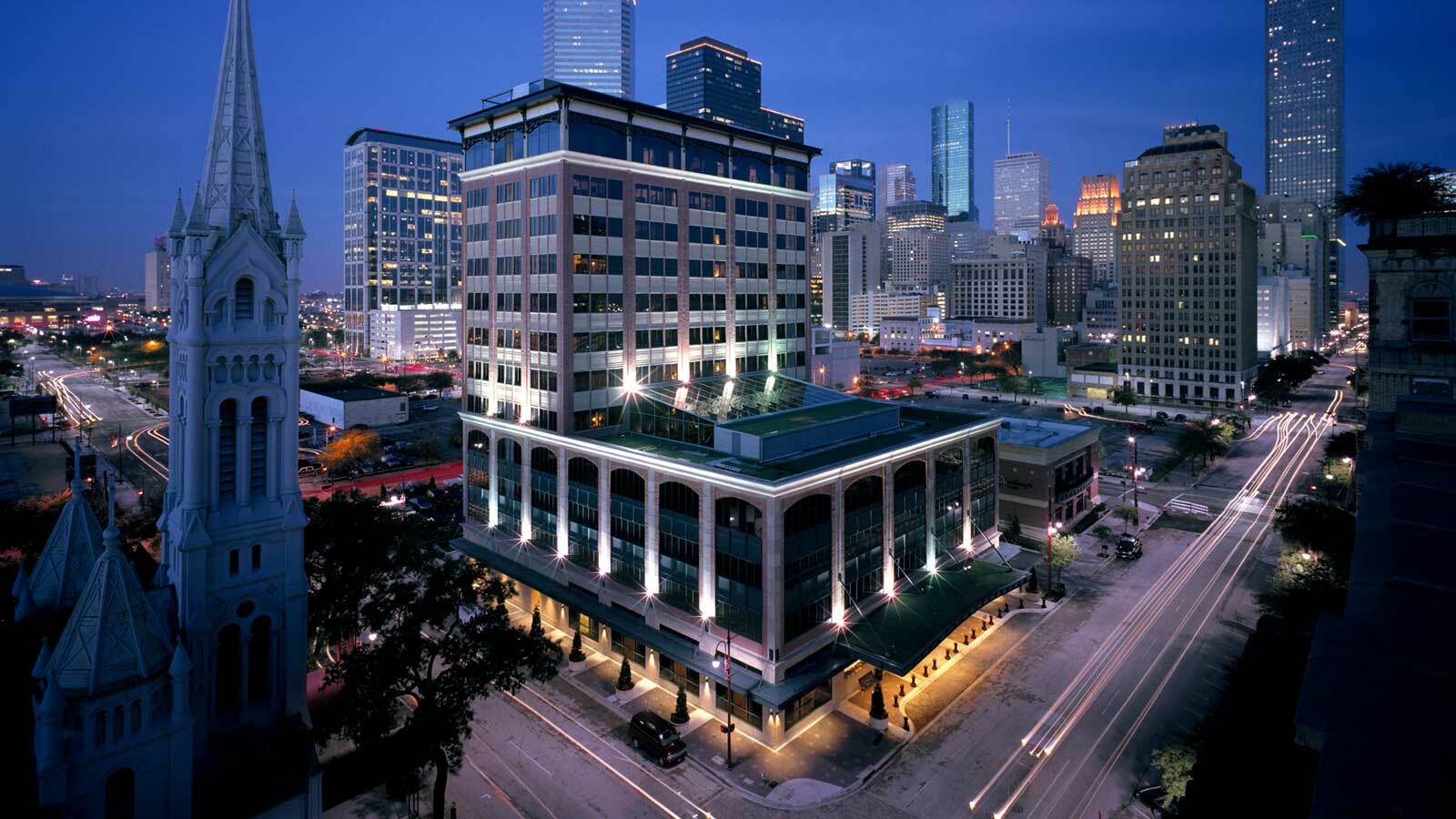 The Westin Houston Downtown Hotel Exterior photo